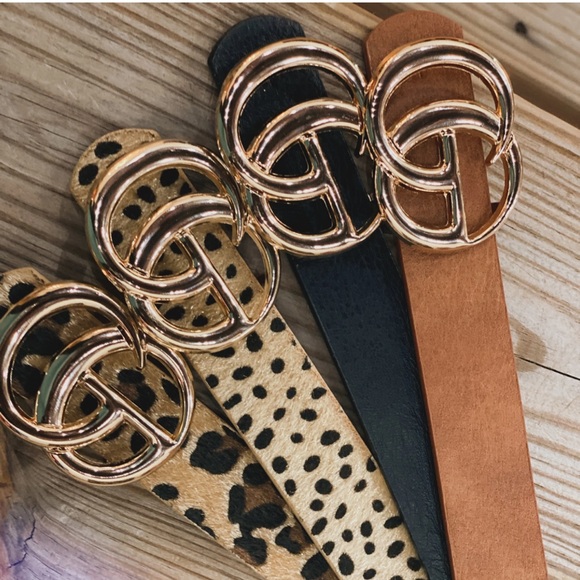ShopEvelynne Accessories - Fabulous Faux Fur Metal Buckle Belt